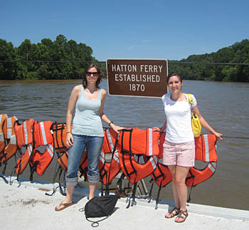 Schiff and Turek ride Hatton Ferry, 15 June 2009