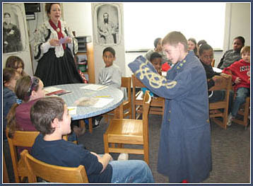 Trunk visits B.F. Yancey Elementary School