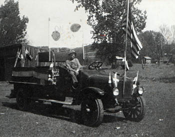 Scottsville's first fire truck, May 1945